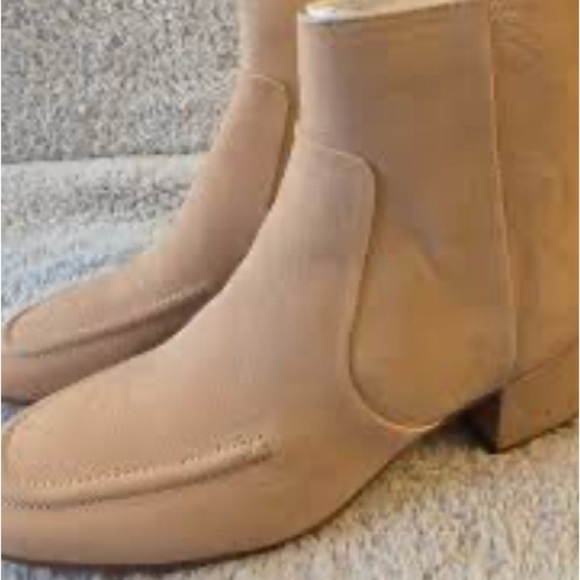 Gentle Souls Light Brown Ankle Booties​​ - Picture 4 of 5